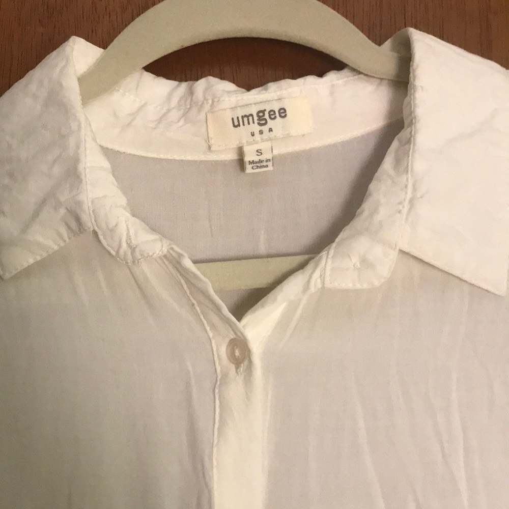 White collared tank - Picture 2 of 3